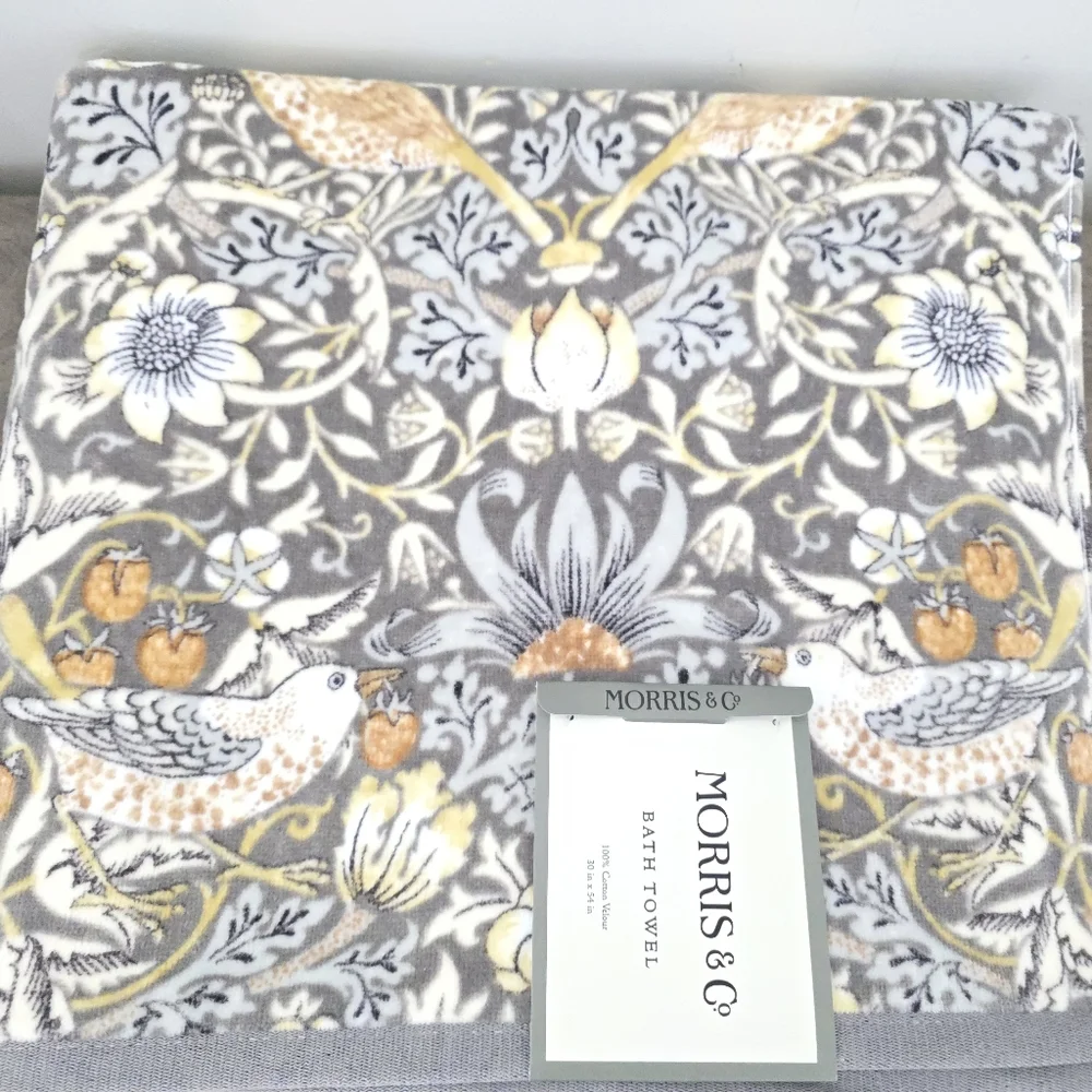 Set of 3 William Morris & Co Velour Strawberry Thief Towels - 3 bath towels
